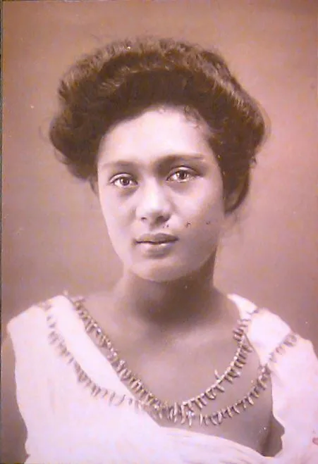 Samoan Woman with swept-up hair