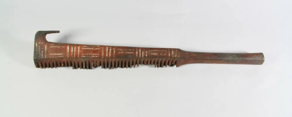 Nifo'oti (cane knife)