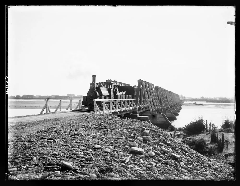 Hokitika Railway Bridge, looking to Hokitika