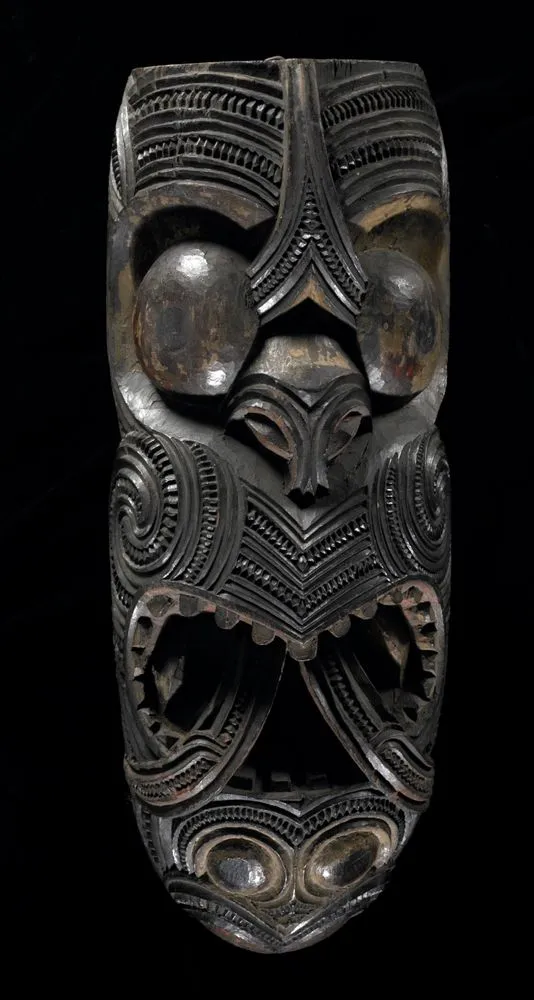 Koruru (gable mask)