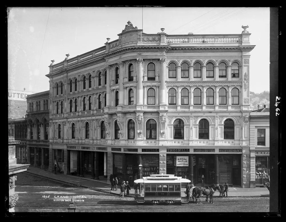Grand Hotel, Dunedin