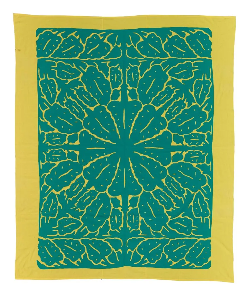 Tivaevae manu (quilt) and matching pillow cases