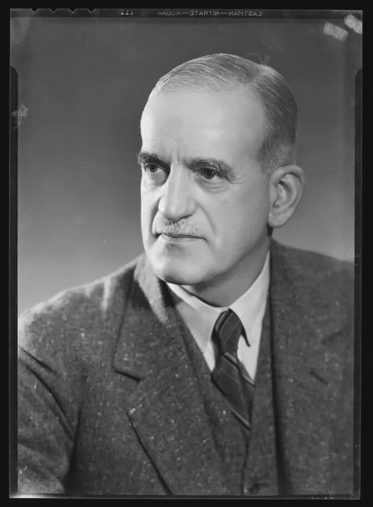 Dr George Fenwick