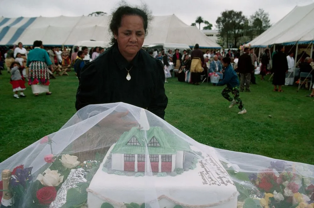 Cake model of Tongan church Vaine Mo'onia