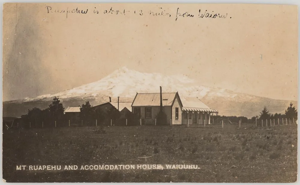 Mt Ruapehu and Accomodation House, Waiouru