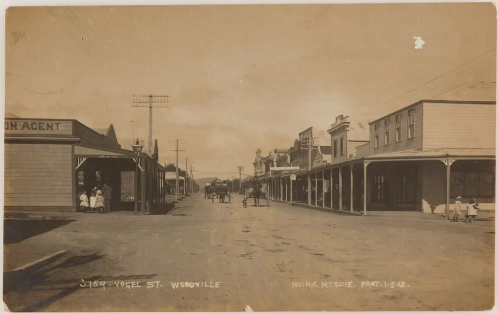 Vogel Street, Woodville