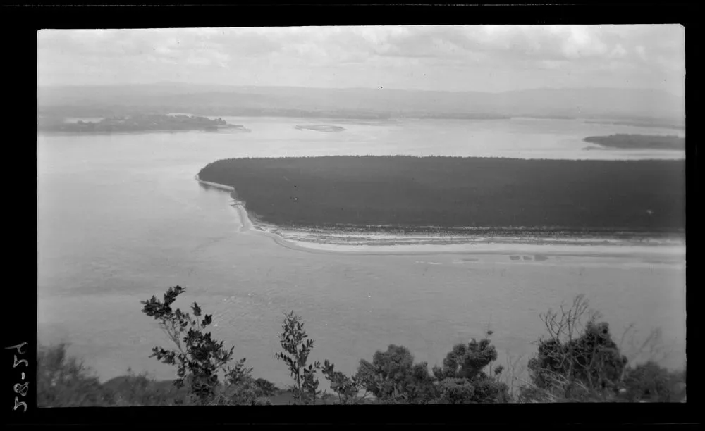 Matakana Island with Panipani Beach and main part of Tauranga harbour beyond; Tauranga entrance in front - from summit Maunganui
