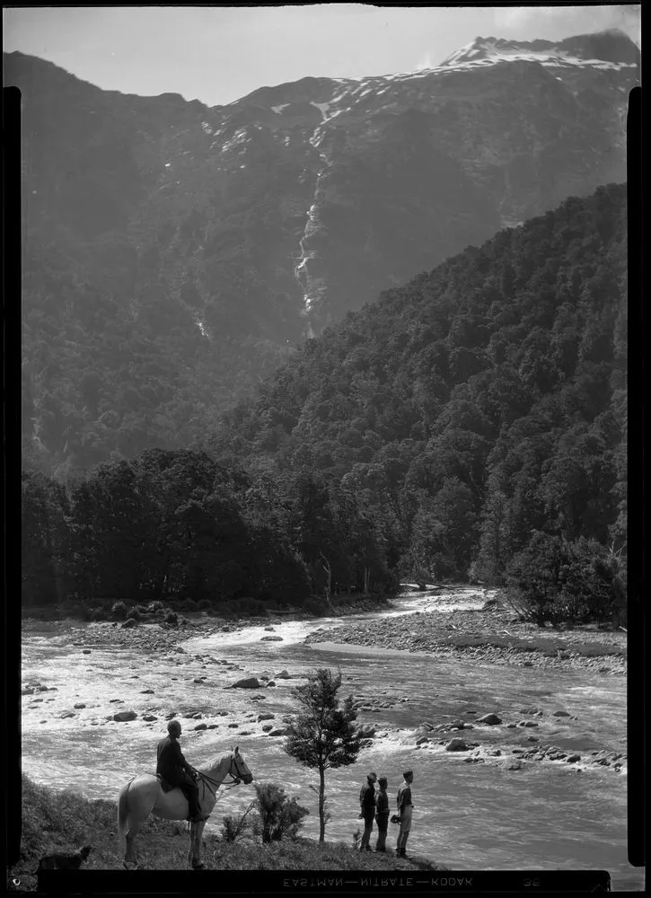 Lake Wanaka - Wilkin River : December 1929-January 1930