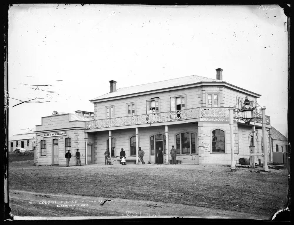 Golden Fleece, Waikouaiti