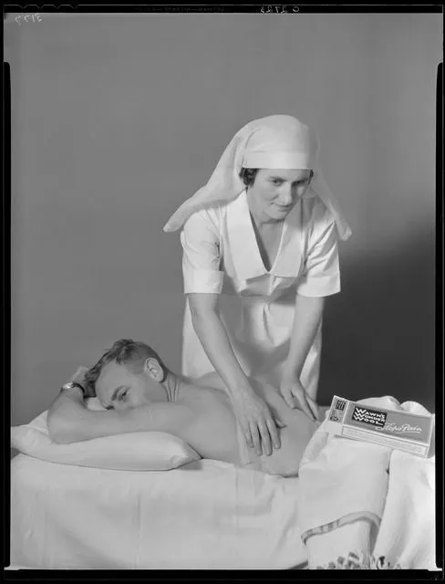 Publicity photograph for Wawn's Wonder Wool