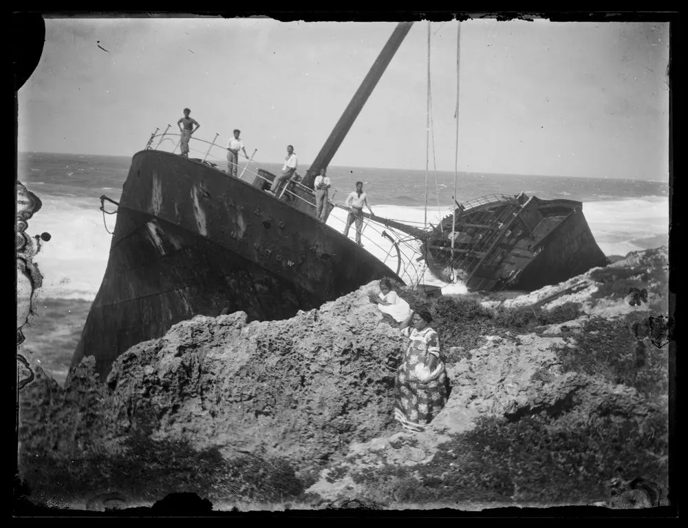 Mangaia Island shipwreck