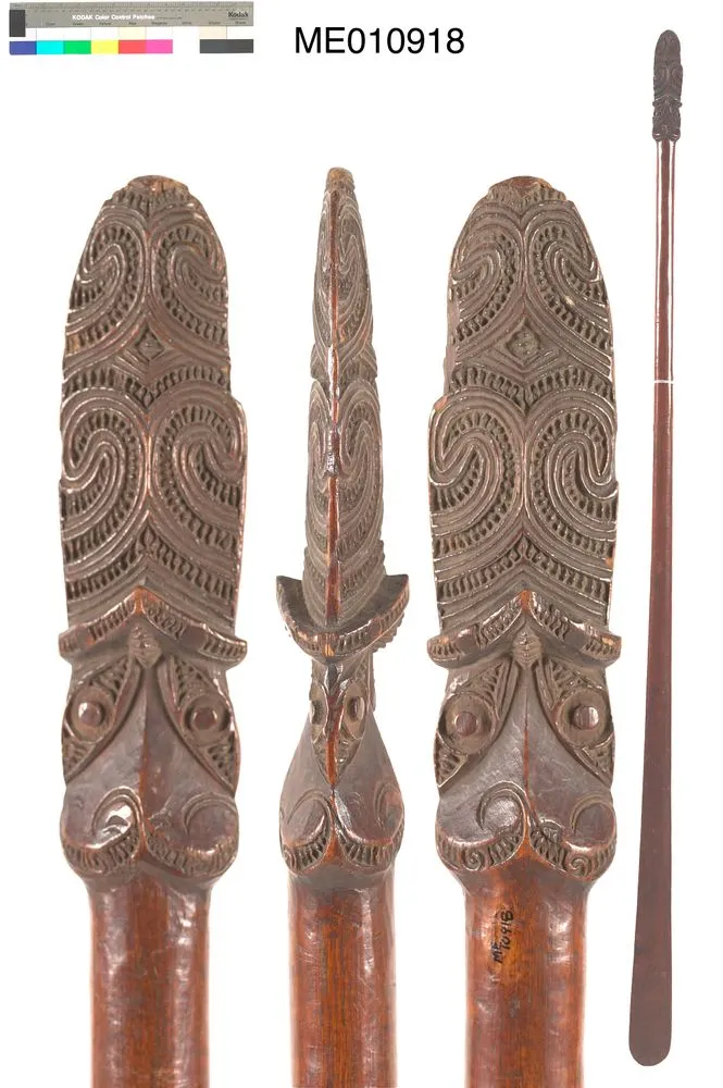 Taiaha (long fighting staff)