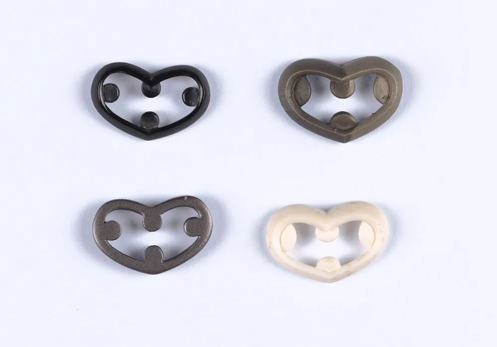 Four Te Tohu pins