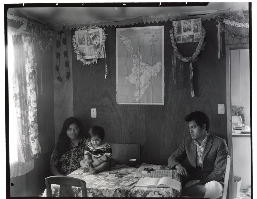 5.8.1978. Chalfont Crescent, Mangere, south Auckland. Epifania and Su'a Sulu'ape Paulo II and Paulo's first child Va'a