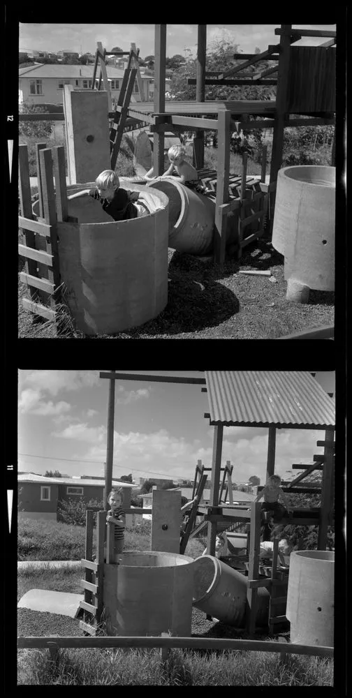 Children's playground (construction)