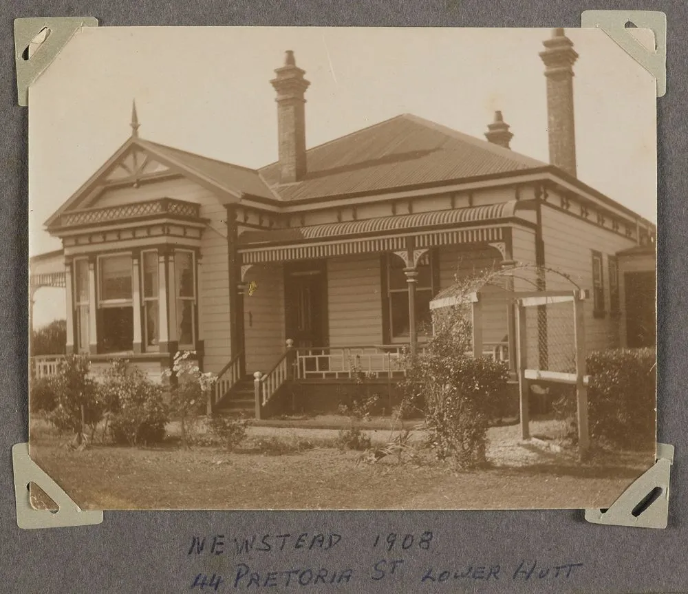 'Newstead 1908 44 Pretoria St Lower Hutt'