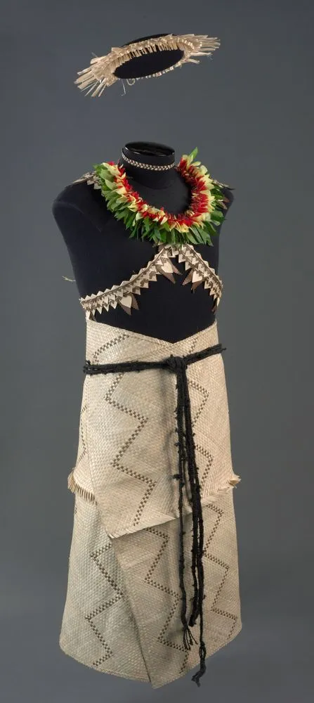 Kiribati male dance costume