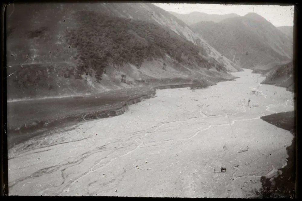 Panorama up valley of Mukamuka River - Mukamuka riverbed