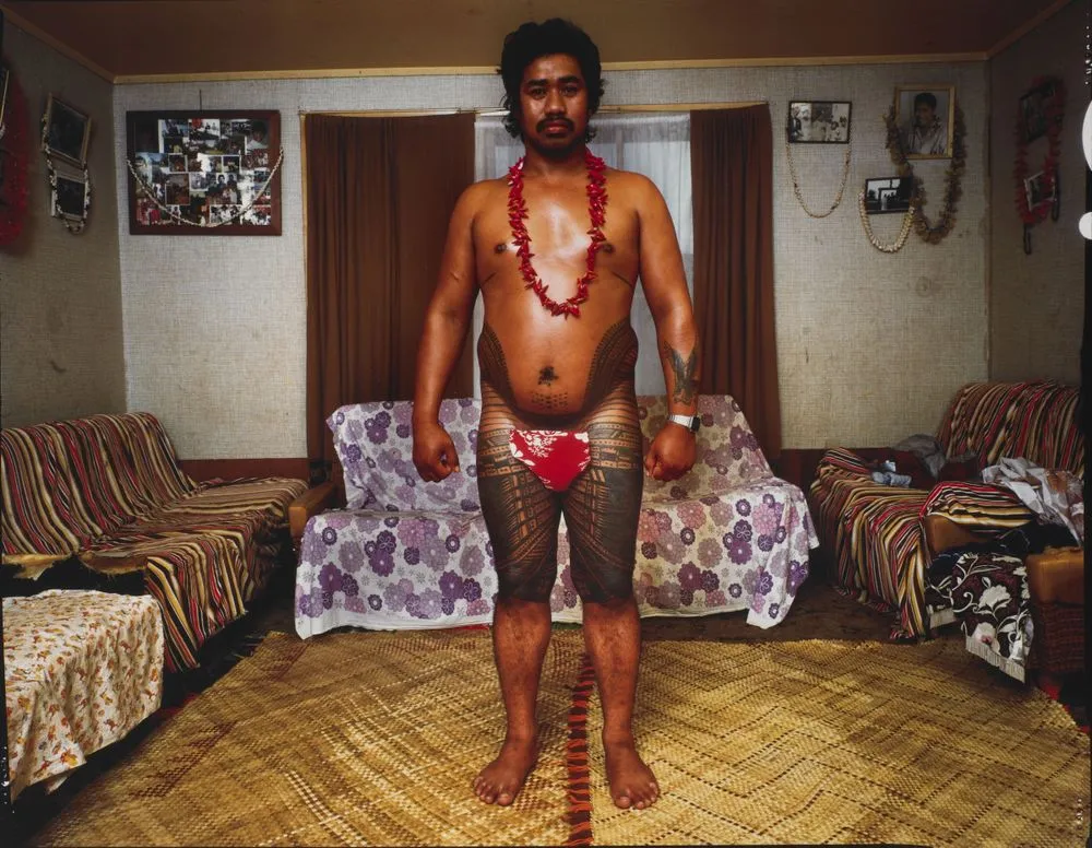 30.6.85. Mangere, Auckland. Su'a Suluape Paulo, Tufaga Ta Tatau. Jim, Sogaimiti. From the portfolio: Tatau, Auckland, 1978-86.