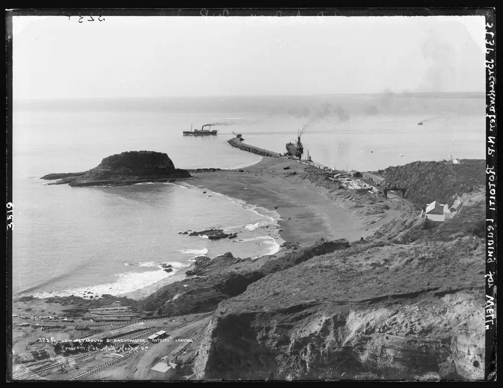 New Plymouth and breakwater, "Rotoiti" leaving