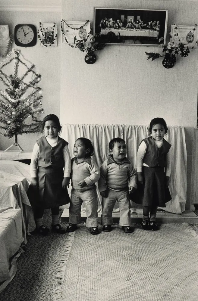 Samoan twins, Berhampore, Wellington, 1980