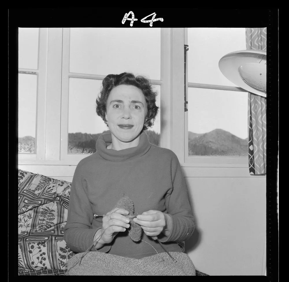 N.Z. Listener; Mrs Roth