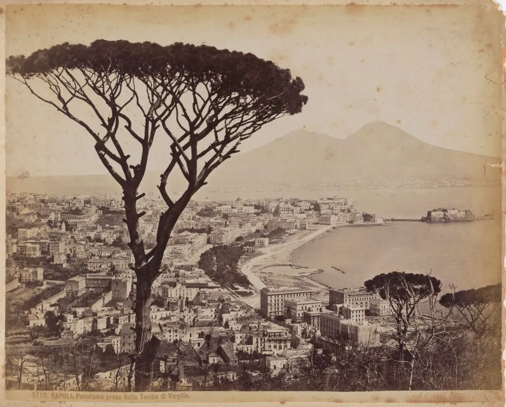 Napoli - panorama preso dalla Tomba di Virgilio