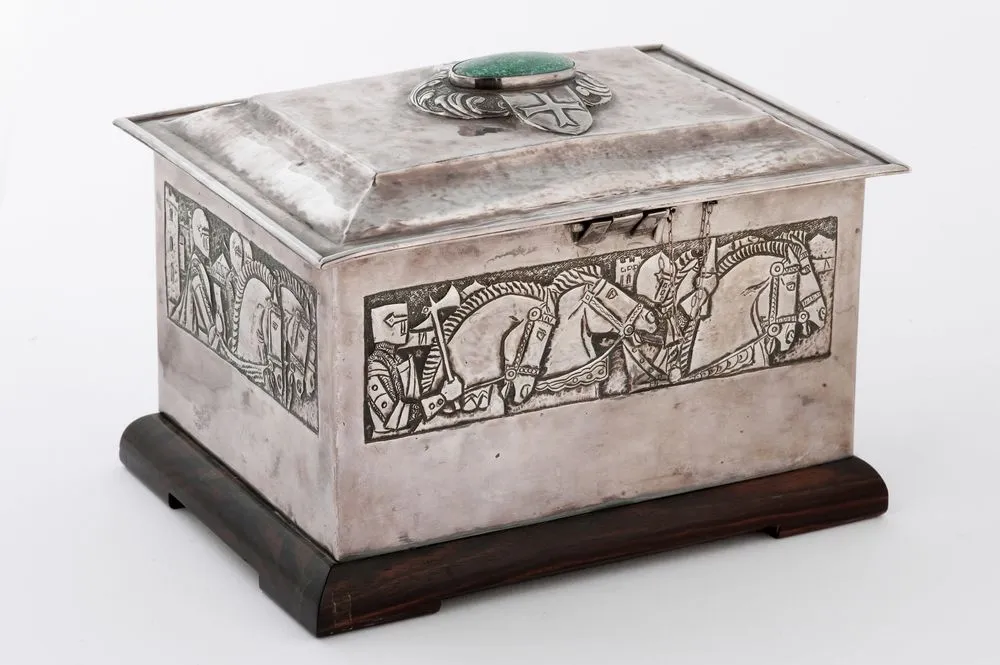 Jewel casket