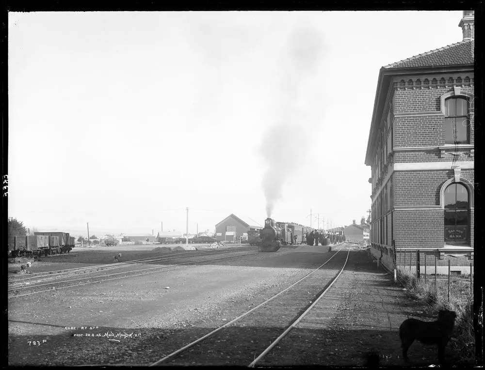 Railway Station, Gore