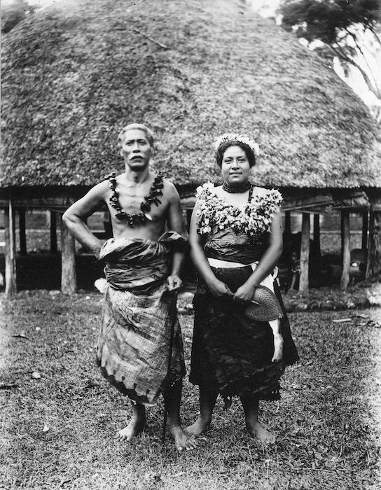 Faumuina and wife
