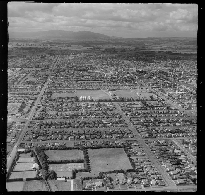 Palmerston North, Manawatu-Whanganui, showing housing, including A and P Showgrounds