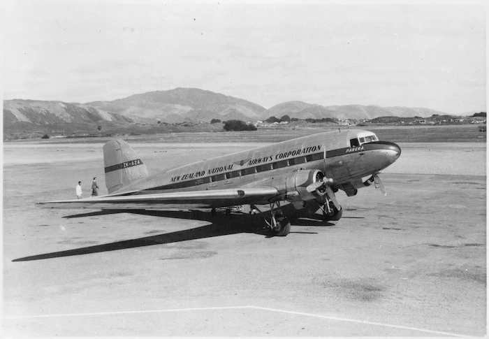 DC3 at Paraparaumu Airport, Kapiti Coast