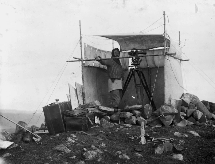 Hubert Earle Girdlestone constructing a trig station at Mt Kaukau, Wellington