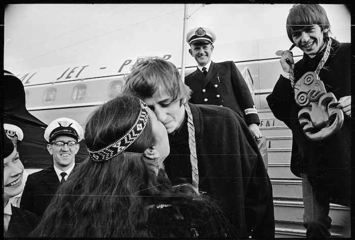 Ringo Starr being greeted with the hongi, Wellington