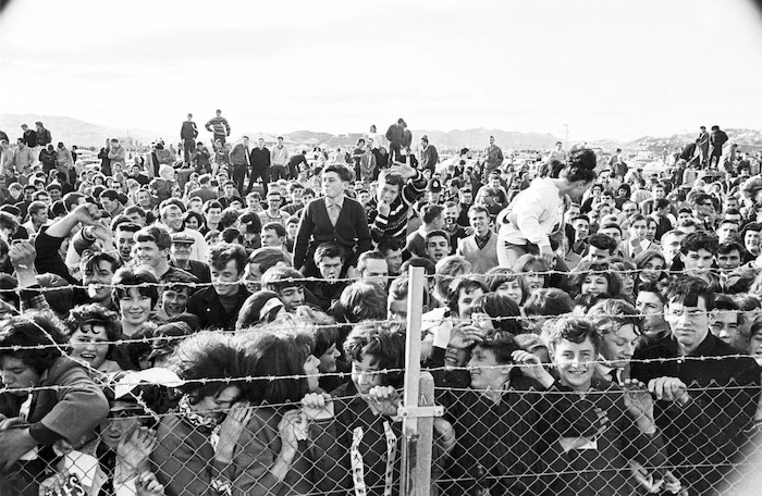 Crowd at Wellington Airport awaiting the arrival of The Beatles
