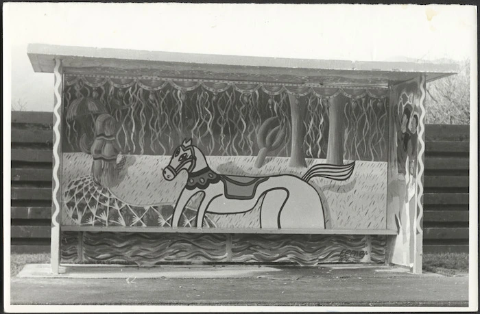 Bus shelter, Arakura bus stop, Wainuiomata