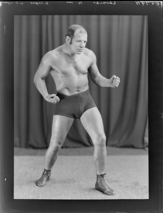 Wrestler, Mr Edwards