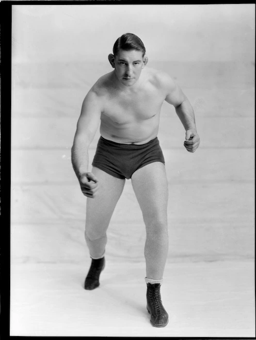Wrestler, Lofty Blomfield