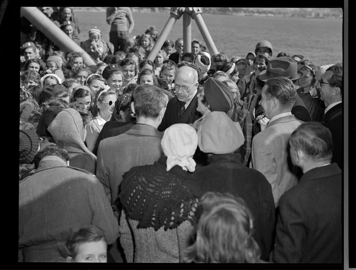 Peter Fraser with Polish refugees on board the General Randall, Wellington Harbour