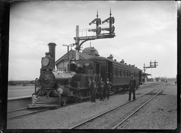 D class steam locomotive, no 197, 2-4-0T type, at Lower Hutt, 1906.