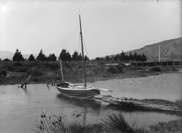 Yacht Rewa, Waiwhetu Stream, Lower Hutt