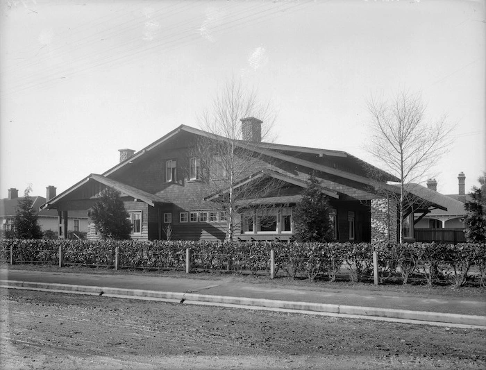 American arts and crafts style bungalow in Fendalton, Christchurch