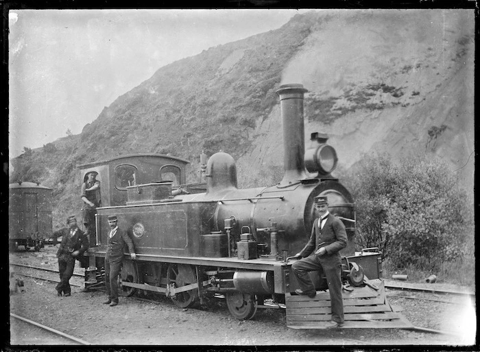 L class steam locomotive, NZR 208, 2-4-0T type.