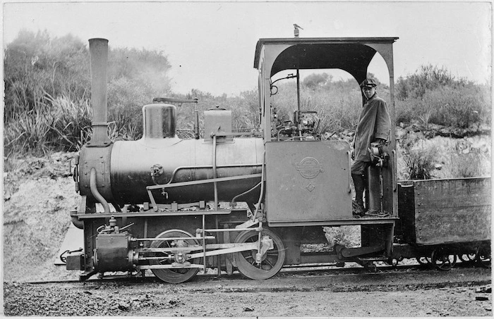 Steam locomotive, built by Orenstein & Koppel, Germany (maker's no. 1411).