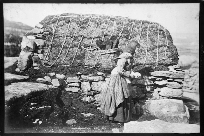 Shetland woman knitting
