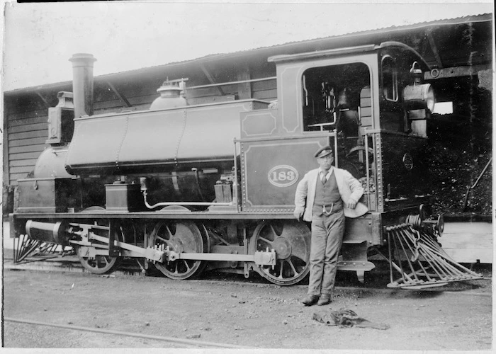 F class steam locomotive No 183, 0-6-0T type.