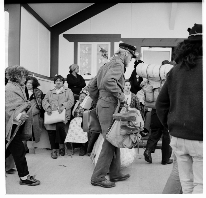 Māori Land March participants at Takapūwāhia Marae, Porirua