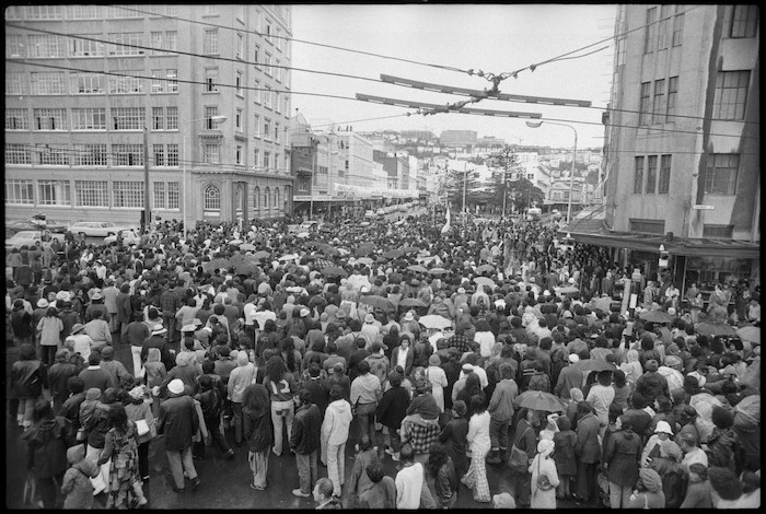 Maori land march of 1975, Taranaki Street, Wellington
