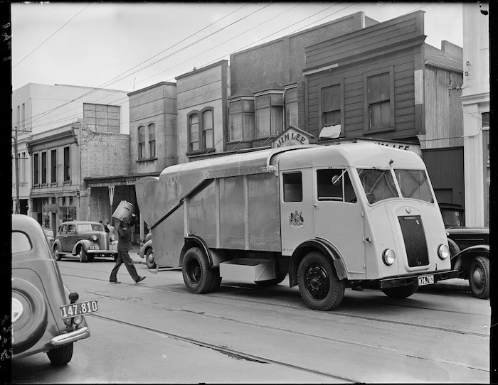 Wellington City Council rubbish truck