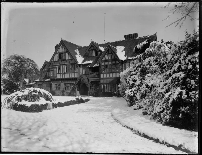 Snow-covered house and garden, Daresbury Rookery, 67 Fendalton Road, Christchurch